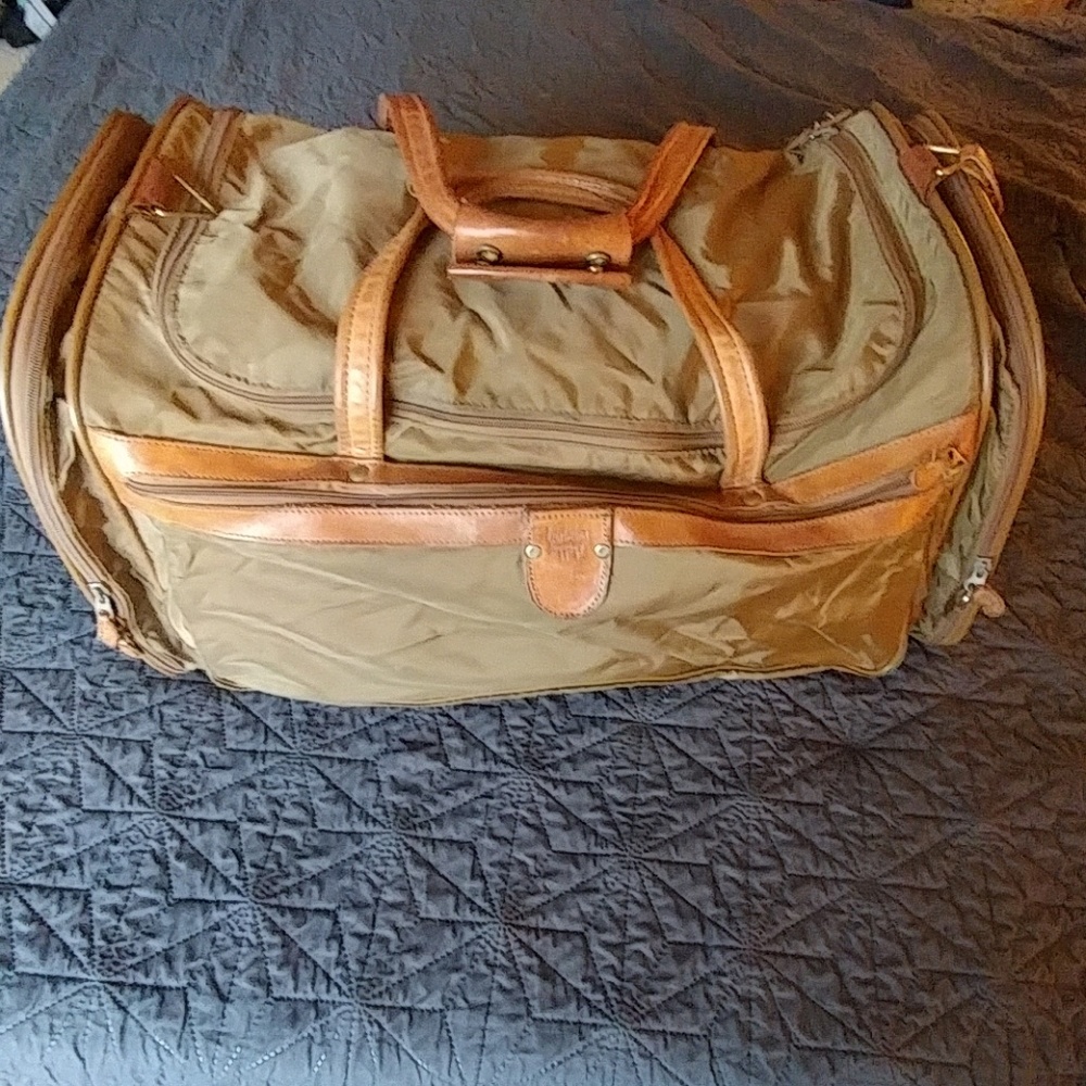 Vintage Hartman nylon large duffle